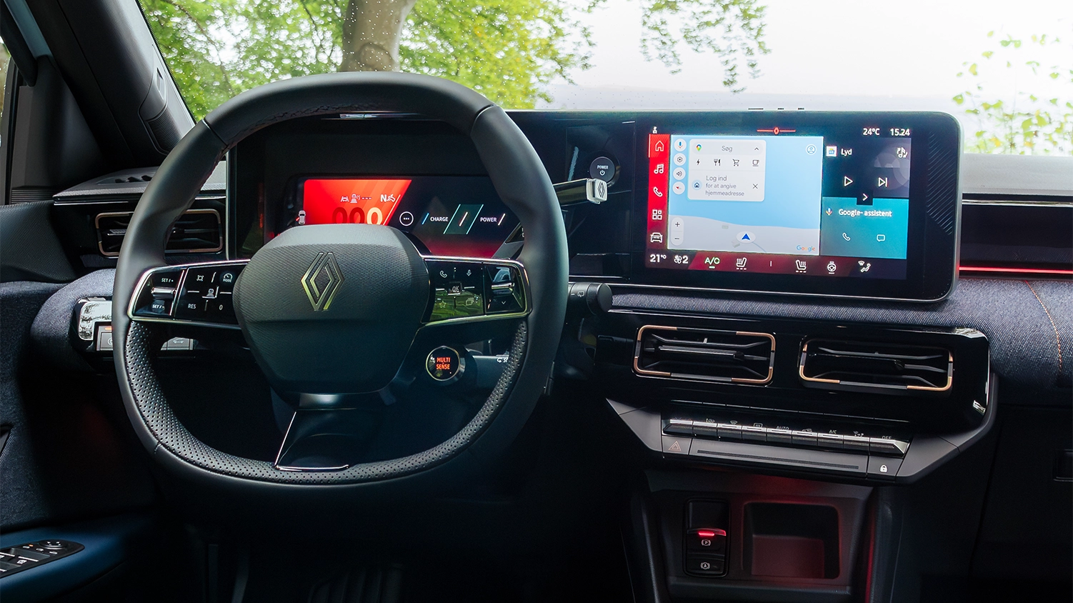 Apple Carplay & Android Auto.